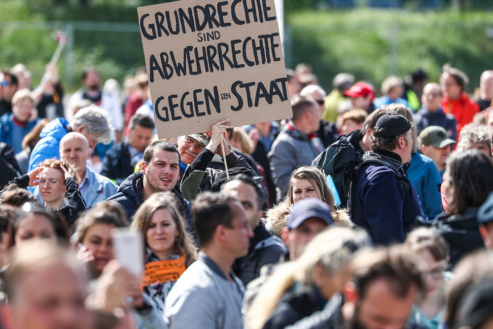 Hygiene Corona Demo in Stuttgart